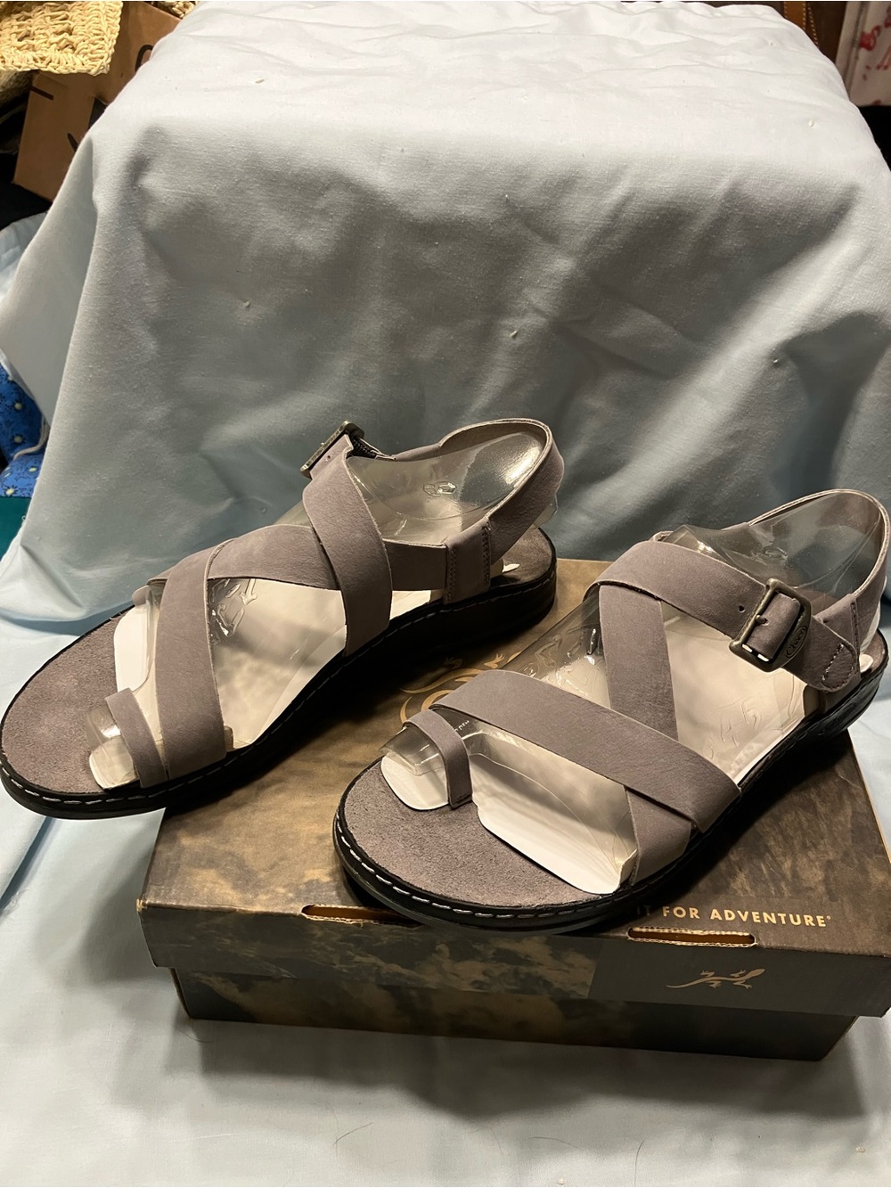 Chaco Women's Gray Suede Crisscross Strap Sandals - Picture 2 of 13